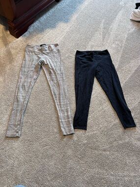 TNA + Talula XS Leggings 2 Piece Bundle  Black and Light Gray Striped Athleisure